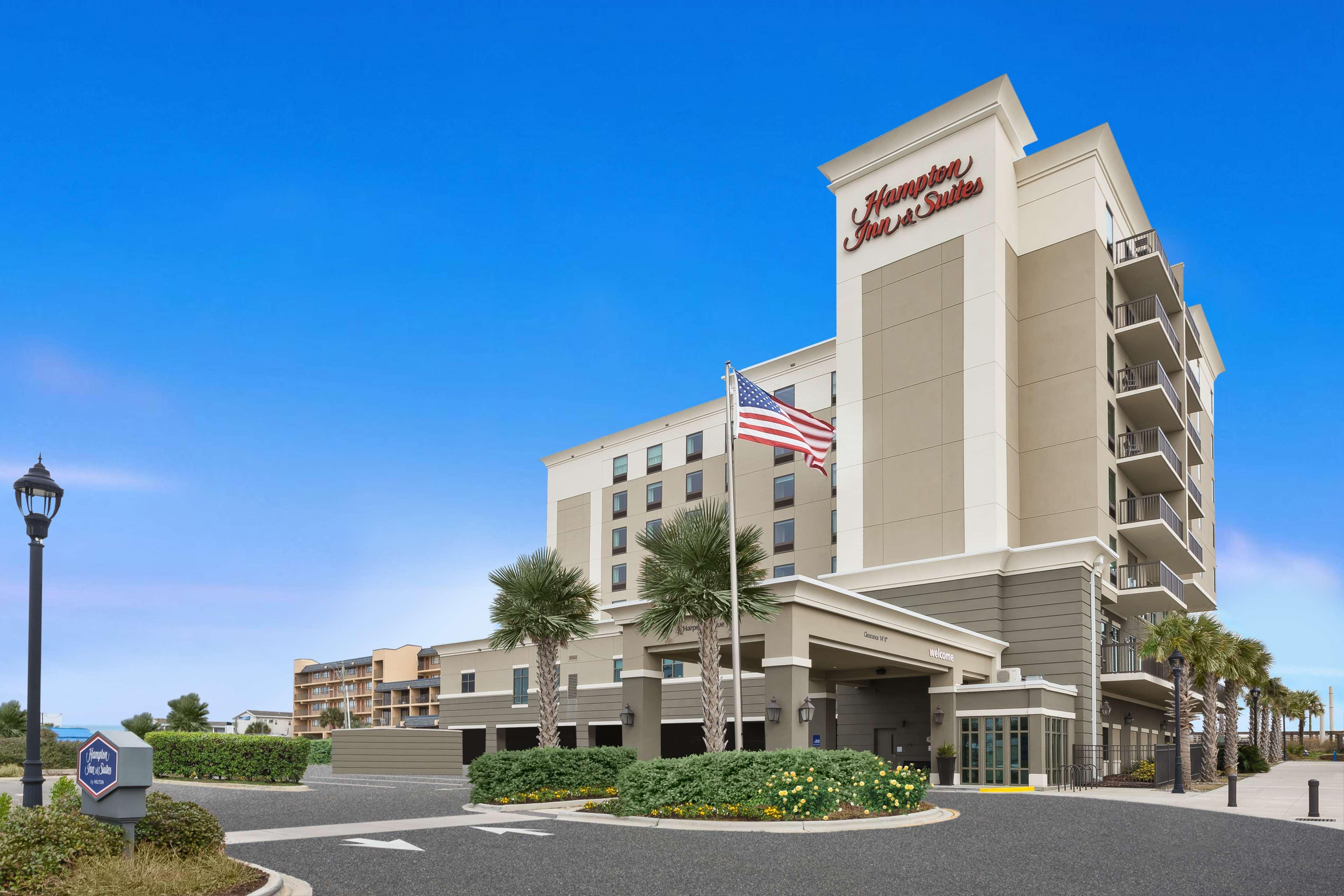 Hampton Inn & Suites By Hilton Carolina Beach Oceanfront Bagian luar foto