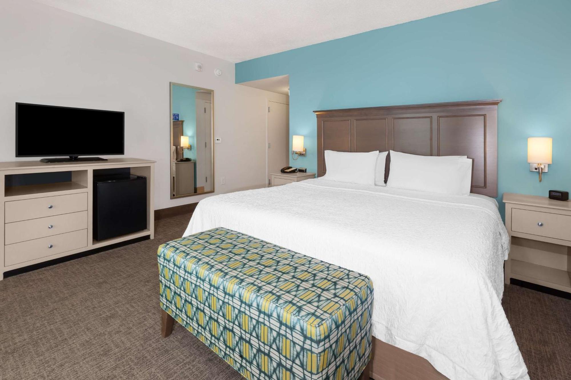 Hampton Inn & Suites By Hilton Carolina Beach Oceanfront Bagian luar foto