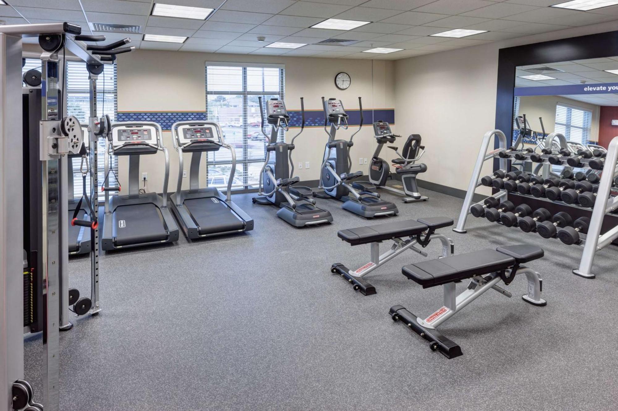 Hampton Inn & Suites By Hilton Carolina Beach Oceanfront Bagian luar foto